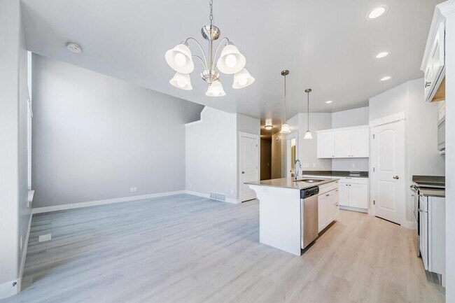 Photo - 16162 S Truss Dr