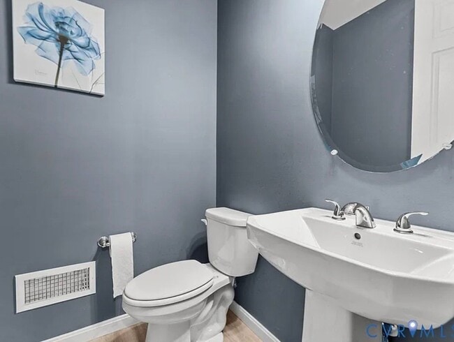 Photo - 508 Smokebush Dr