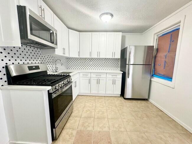 Photo - 1601 Union Turnpike Unit 1