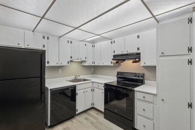 Photo - Hampshire House