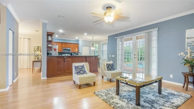 Photo - 1714 Royal Grove Way