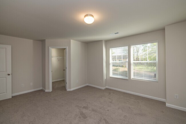 Photo - 200 S Bell Ave