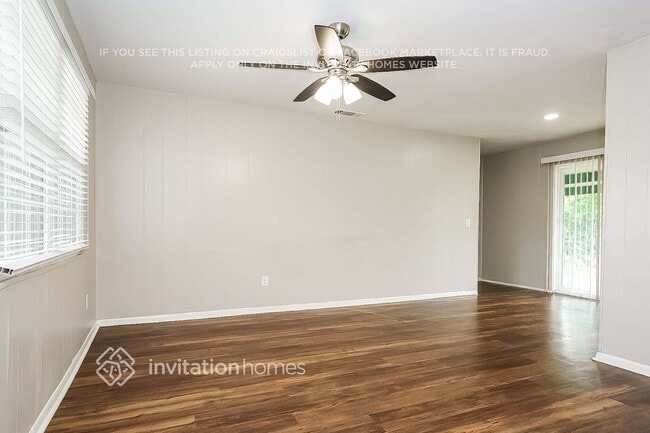Photo - 4500 Sherwood Dr