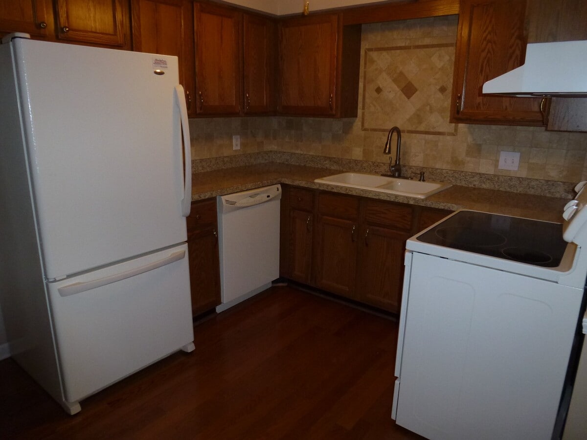 Photo - 10 Meadowlawn Dr Unit 5