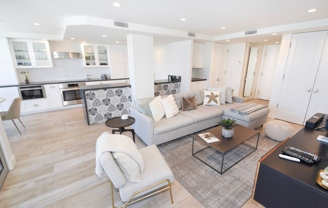 Photo - 1720 Avenida Del Mundo Unit Vacation Rental