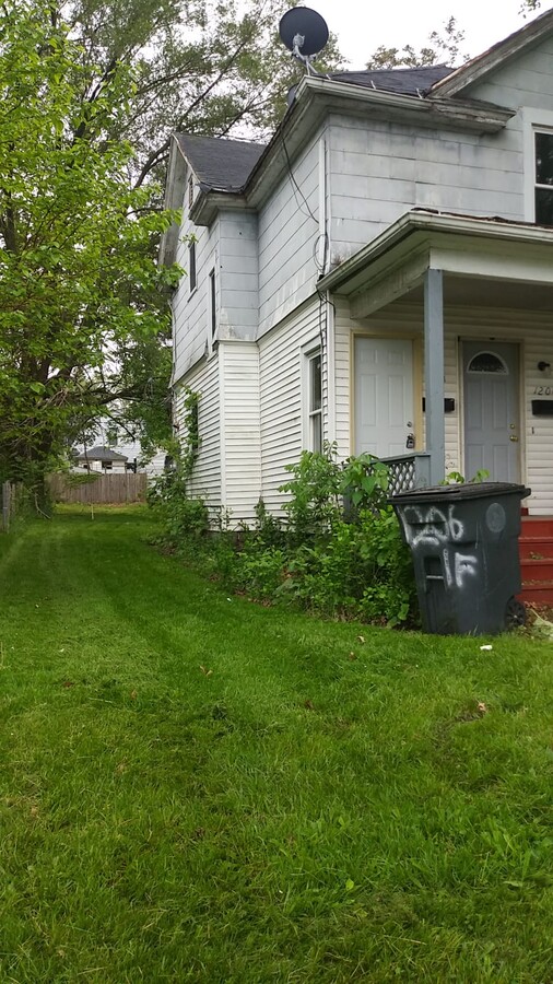 Photo - 1206 Haney Ave