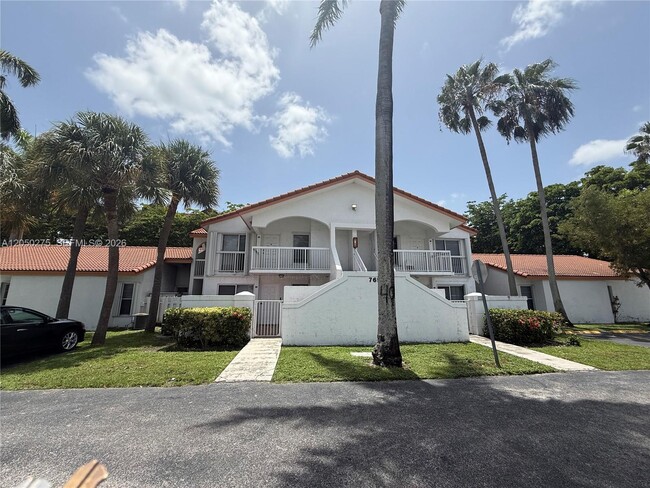 Building Photo - 7699 SW 153rd Ct Unit 203