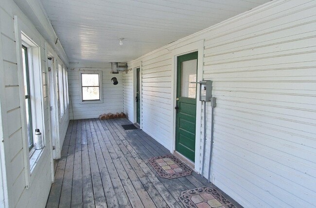 3344 W South Slope Rd