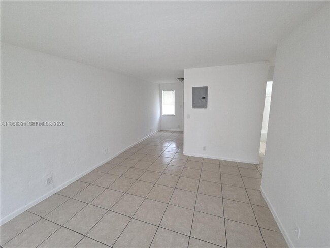 Photo - 726 21st St Unit 2