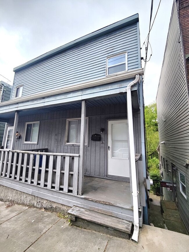 Building Photo - 2663 S 18th St Unit Front