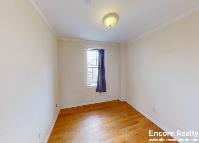 Photo - 8 Bishop Richard Allen Dr Unit 2