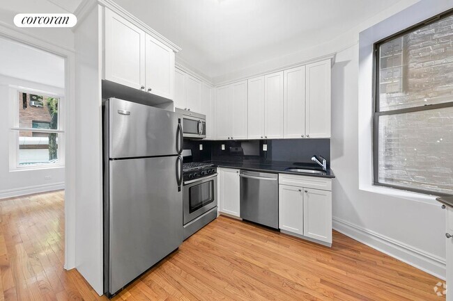 Building Photo - 11 1/2 W 84th St Rental