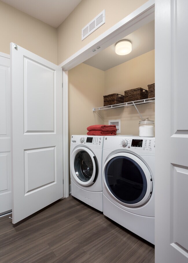 In-Unit Washer and Dryer