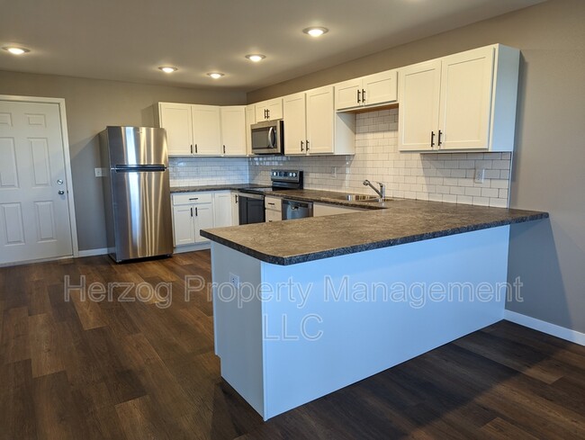 Photo - 1873 10th Ave E Unidad Apt. 101