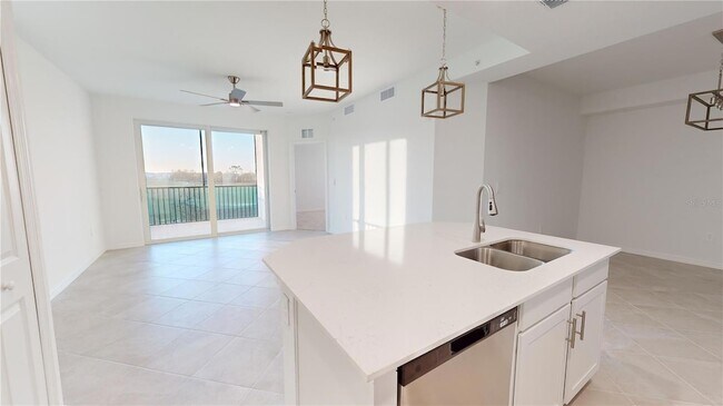 17565 Opal Sand Dr Unit 201