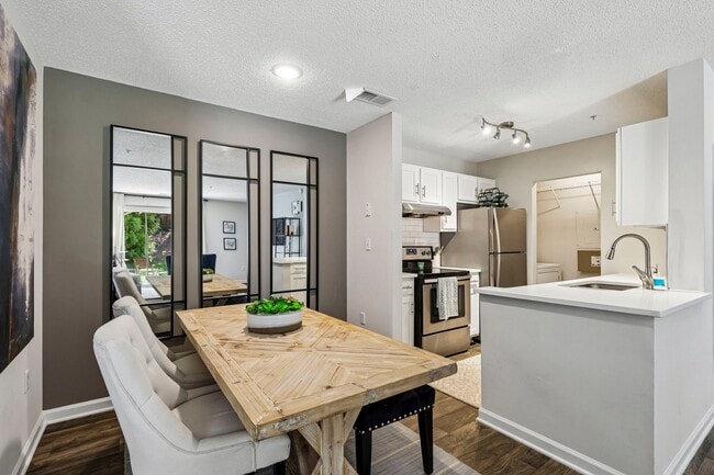 Palmetto Place