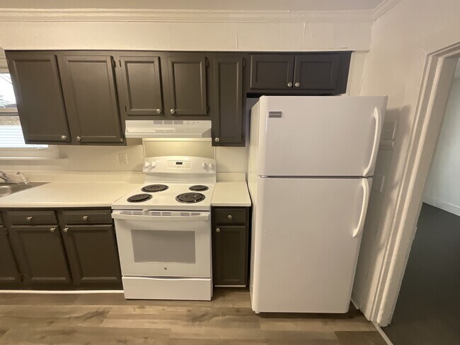 Photo - 1939 Briggs St