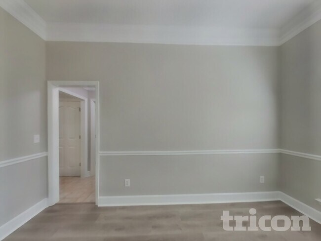 Photo - 1137 Hideaway Dr N