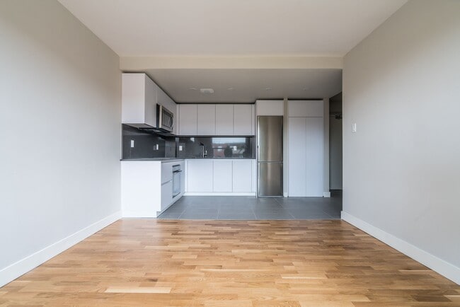 Photo - 25 Eccleston Dr Unit 403