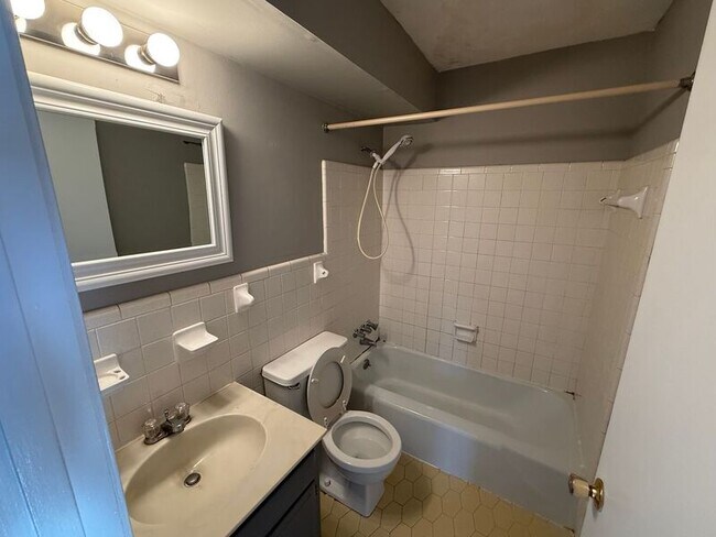 Photo - 1316 Roosevelt Ave