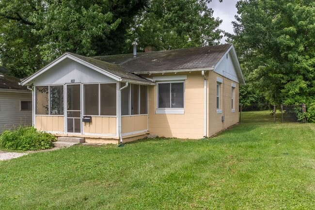 Photo - 106 S Roosevelt St