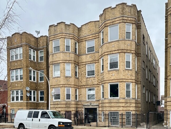 Building Photo - 1125 N Christiana Ave Unit N2 Rental