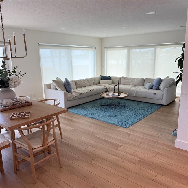 Photo - 306 Mariner Dr Unit 306