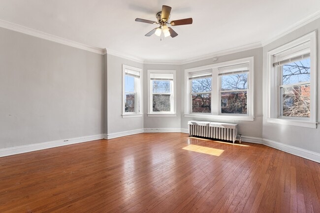 Photo - 7819 S Cornell Ave