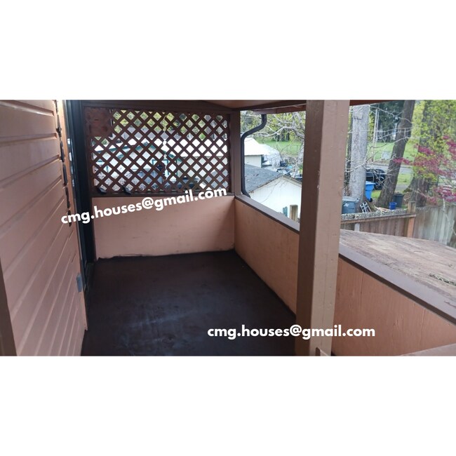 Photo - 14602 Portland Ave SW