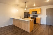Unit 209 - 1 BR 663 SF