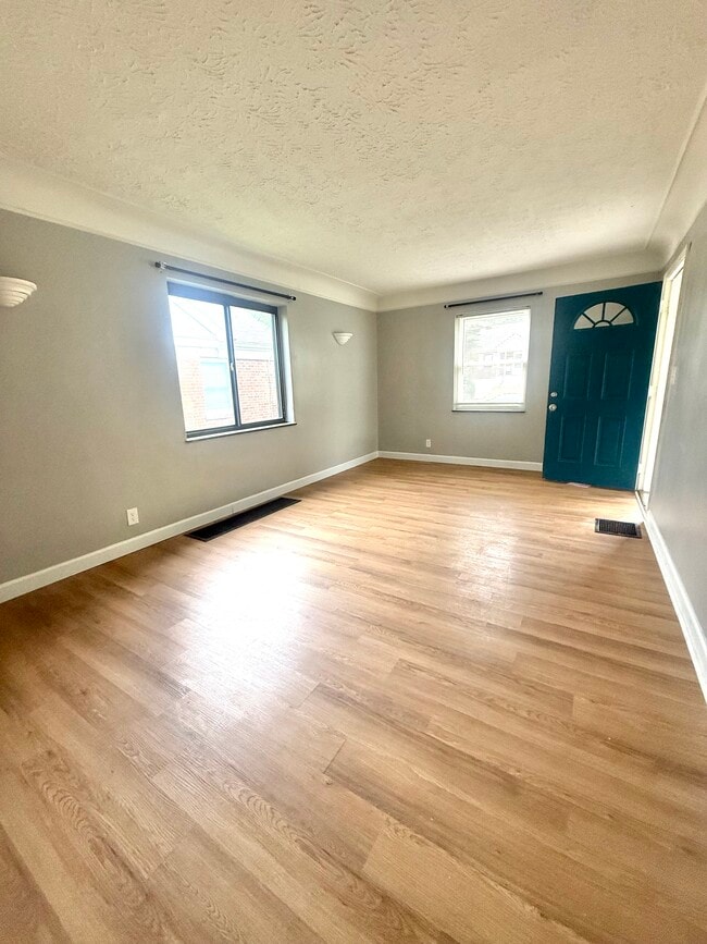 Photo - 1131 Wilmont Ct