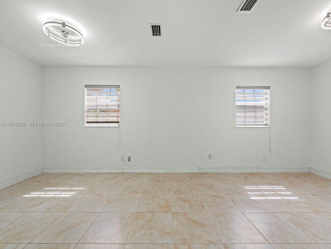 Photo - 3605 SW 122nd Pl