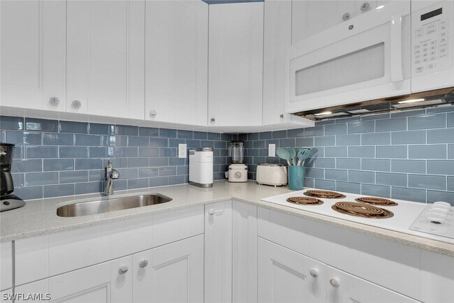 Photo - 1295 Gulf Shore Blvd S Unidad 218