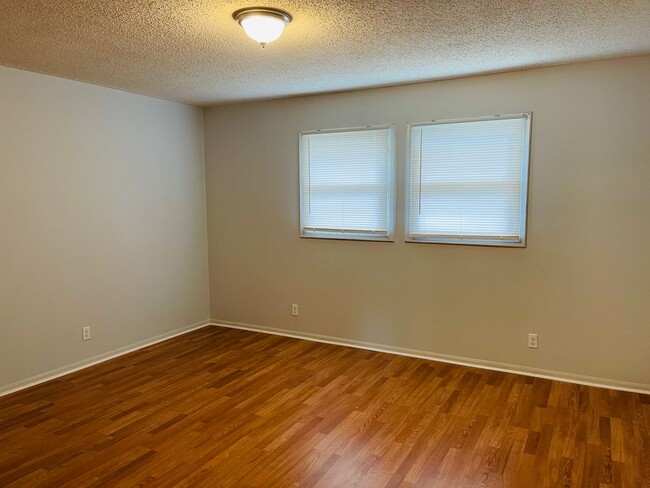 Photo - Great Size, Affordable Apartment!
