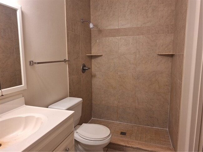 8040 126th Ln
