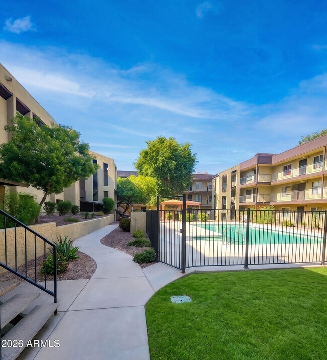 Photo - 461 W Holmes Ave Unit 350