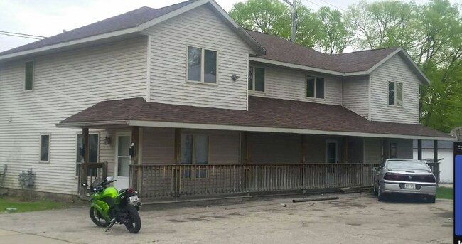 912 Logan St Unit 910 Logan St