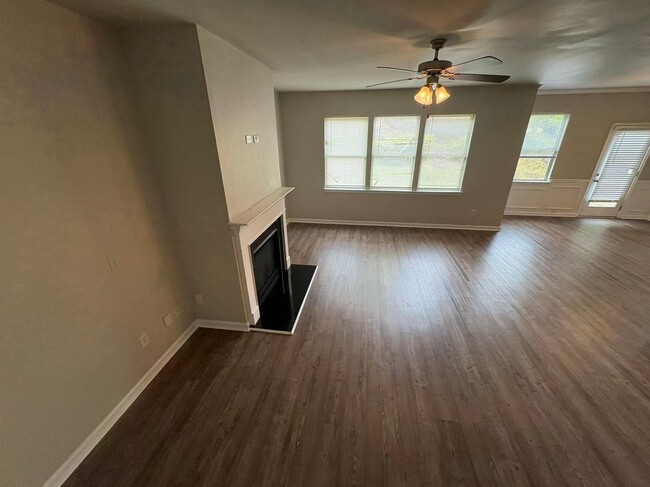 Photo - 2471 Hanover Woods Rd