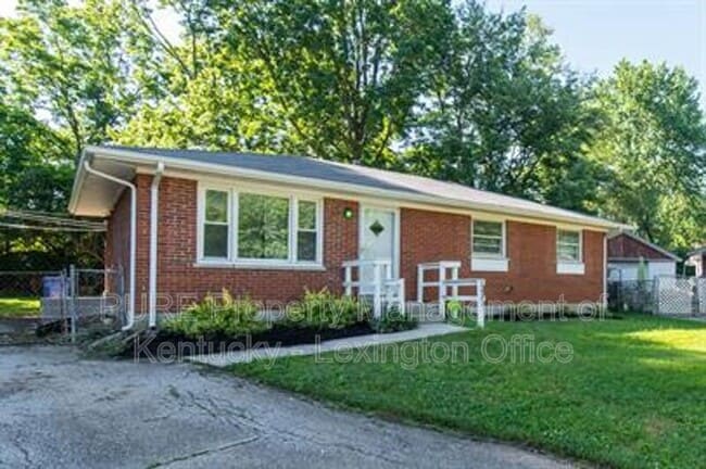 Building Photo - 2483 Thornberry Ct