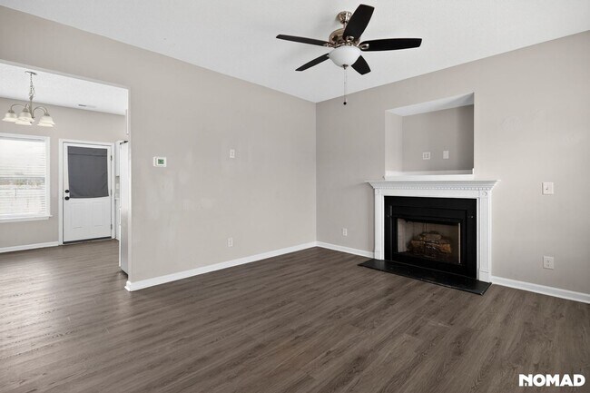 Photo - 123 Hardin Dr