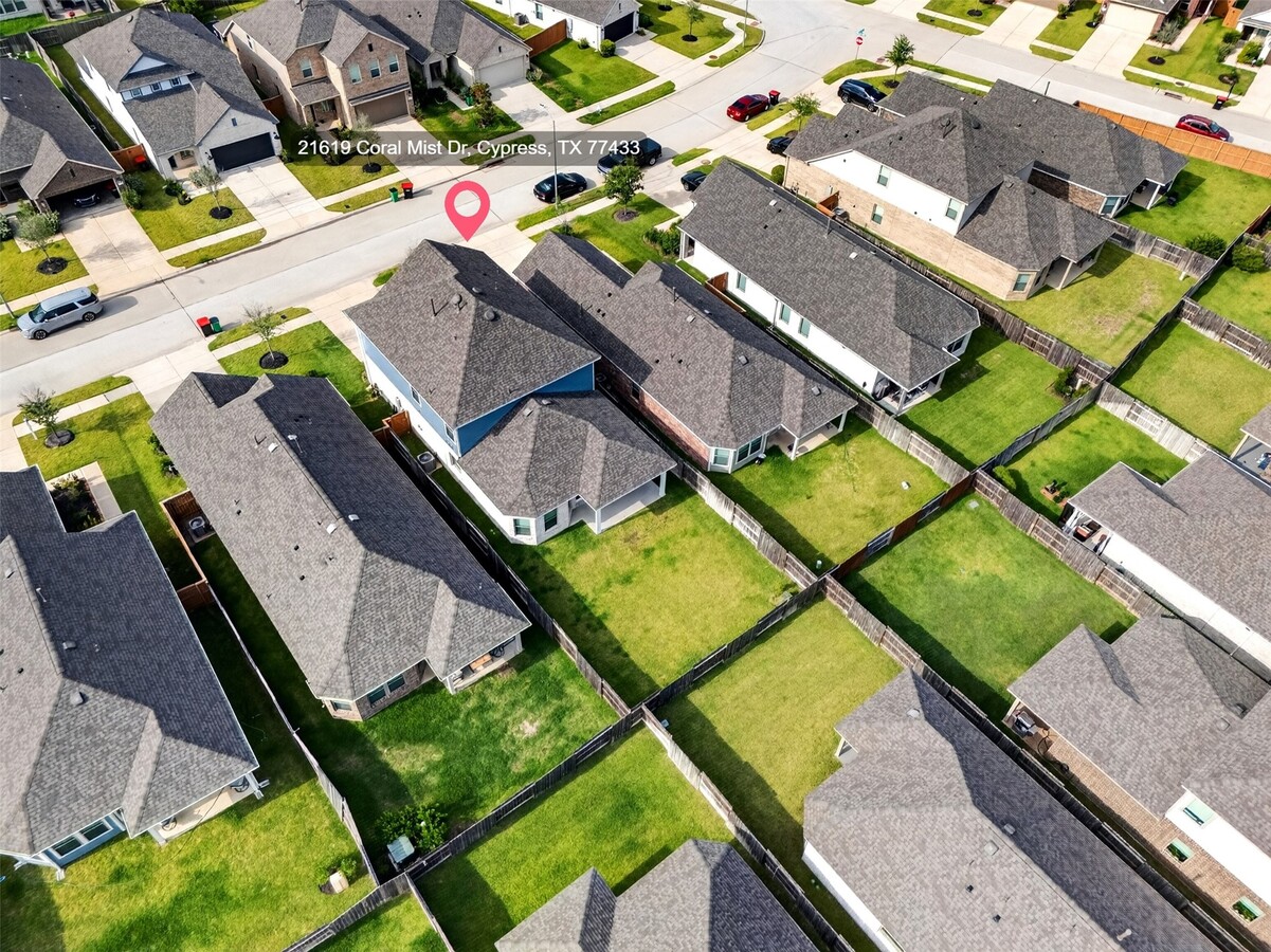 Photo - 21619 Coral Mist Dr