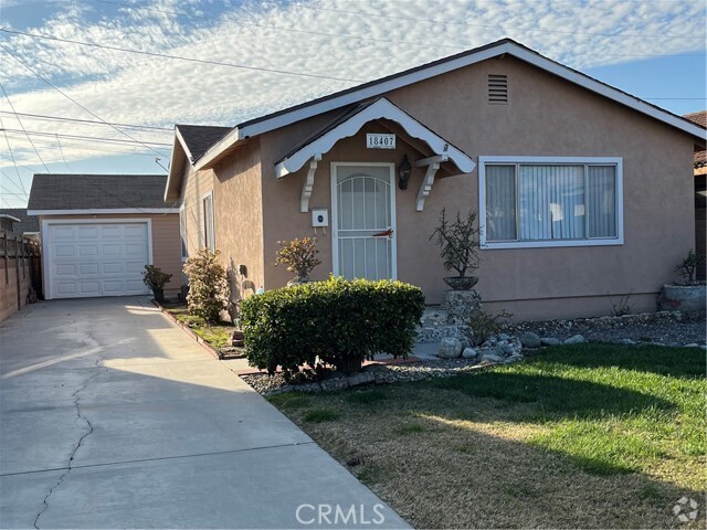 Building Photo - 18407 Grayland Ave Rental