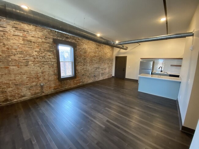 Photo - 227 Broadway St Unit 300