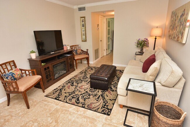 Photo - 1225 NW 21st St Unidad 3105