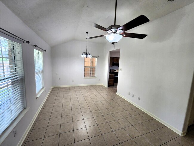 Photo - 19122 Sears Dr