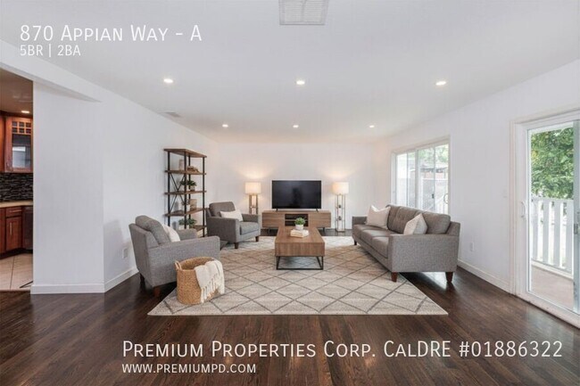 Photo - 870 Appian Way
