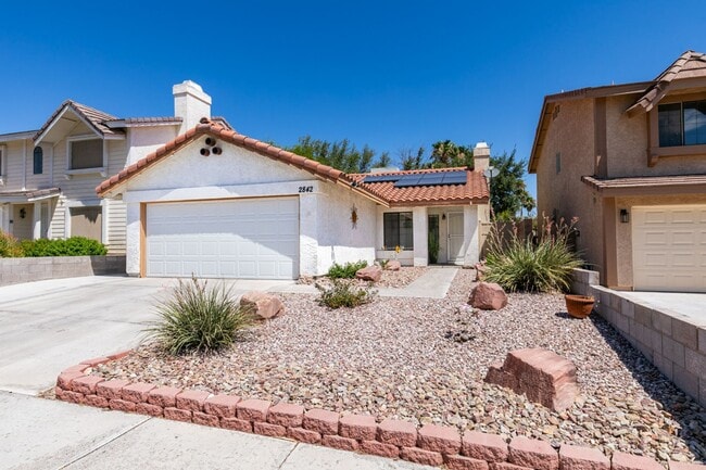 Building Photo - EASTERN AND WINDMILL 3 BEDROOM HOME WITH LARGE BACKYARD, NO HOA, AND SOLAR PANELS