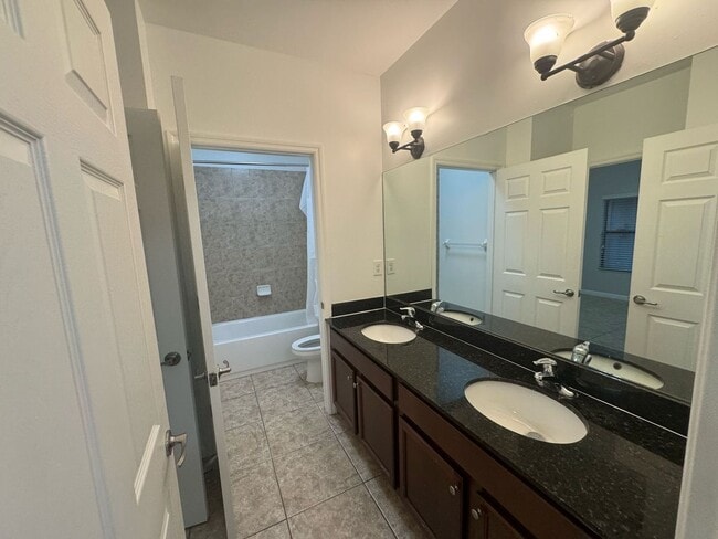 Photo - 1045 Villas LLC (1035 NE 10th Ave) Unit 1