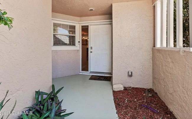 Photo - 554 Majorca Ct