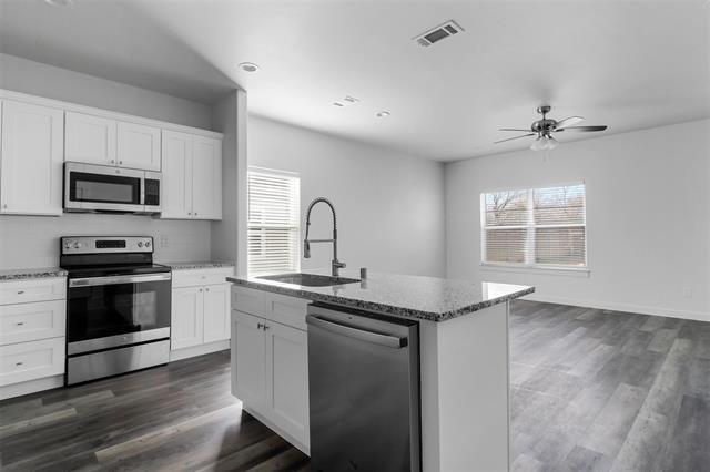 Photo - 422 N Elliott Ave House